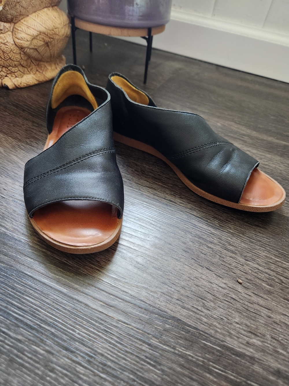 Sole Society Women’s Black Slide Sandals - Picture 2 of 3